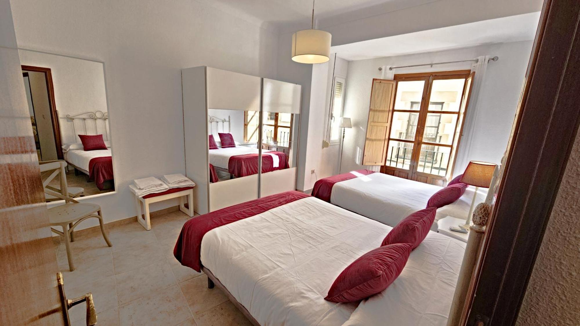 Alorena Con Balcones Al Real Ubeda  Luaran gambar